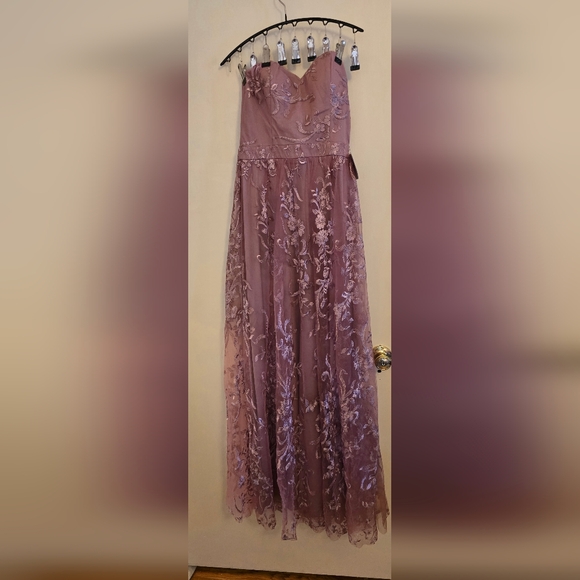 NWT Lulus Andria Mauve Purple Embroidered Strapless Maxi Dress Sz S - Picture 6 of 10